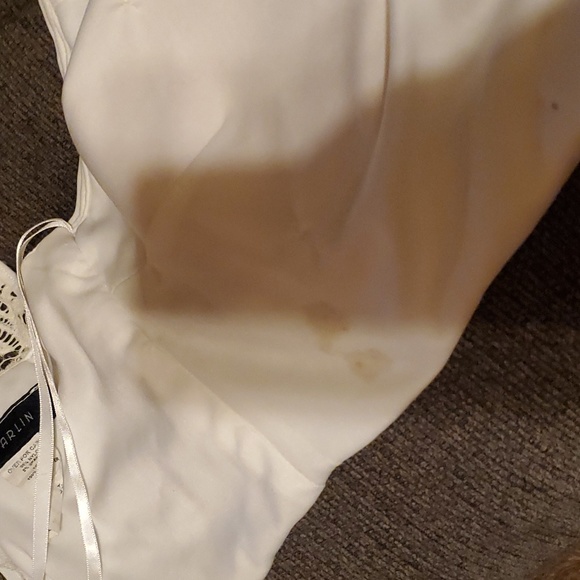 white laced cropped top - Picture 5 of 5